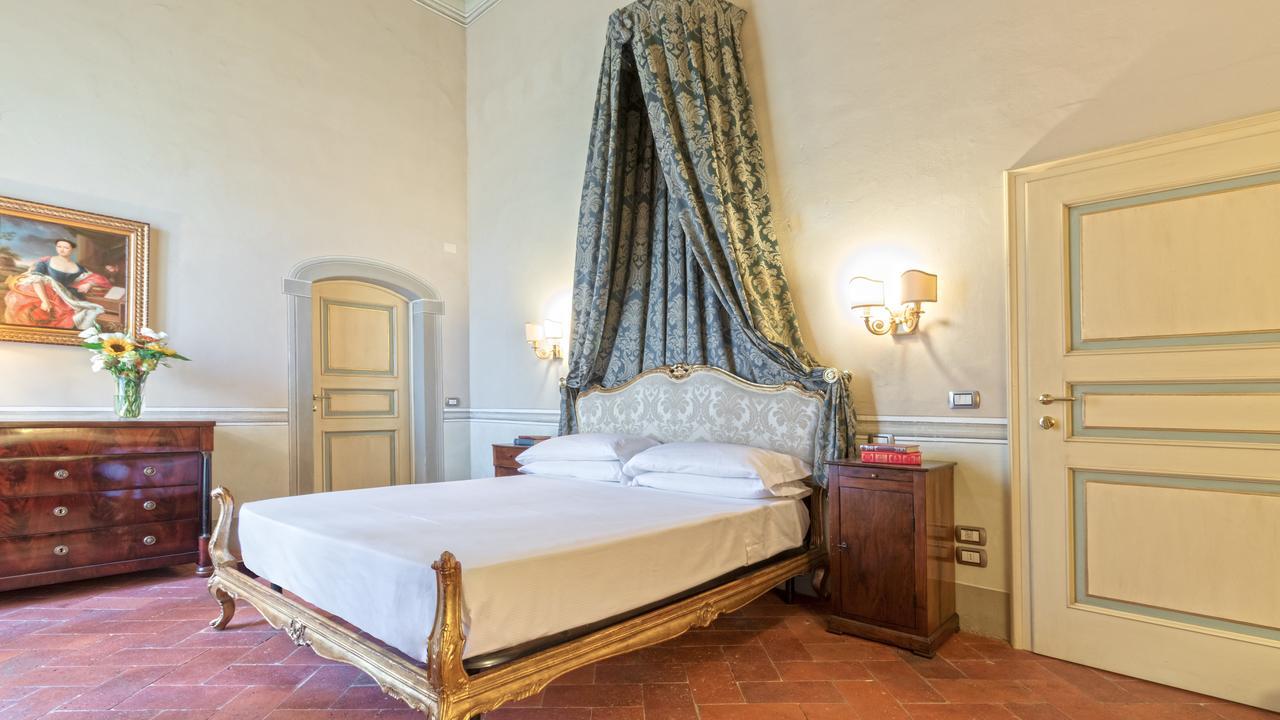 Badia Di Campoleone Villa Arezzo Luaran gambar