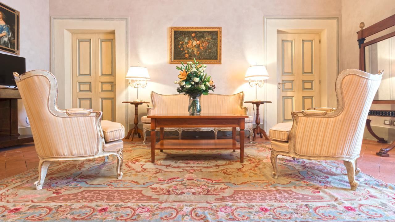 Badia Di Campoleone Villa Arezzo Luaran gambar