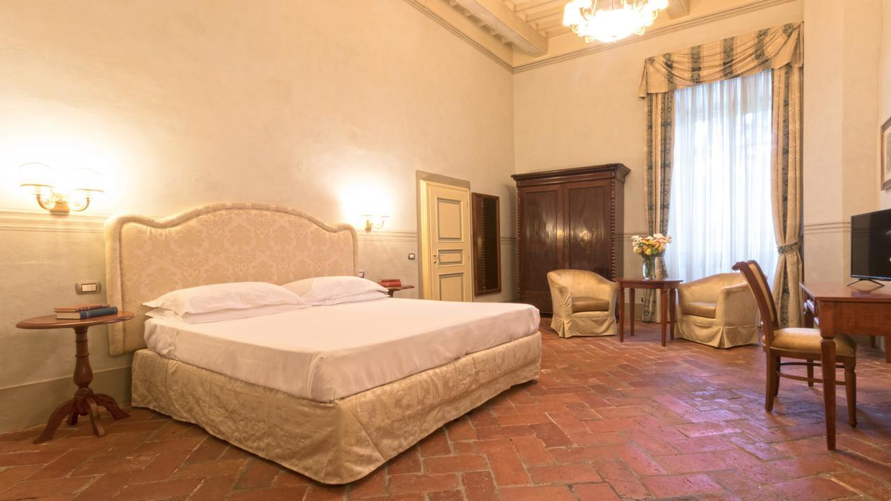 Badia Di Campoleone Villa Arezzo Luaran gambar
