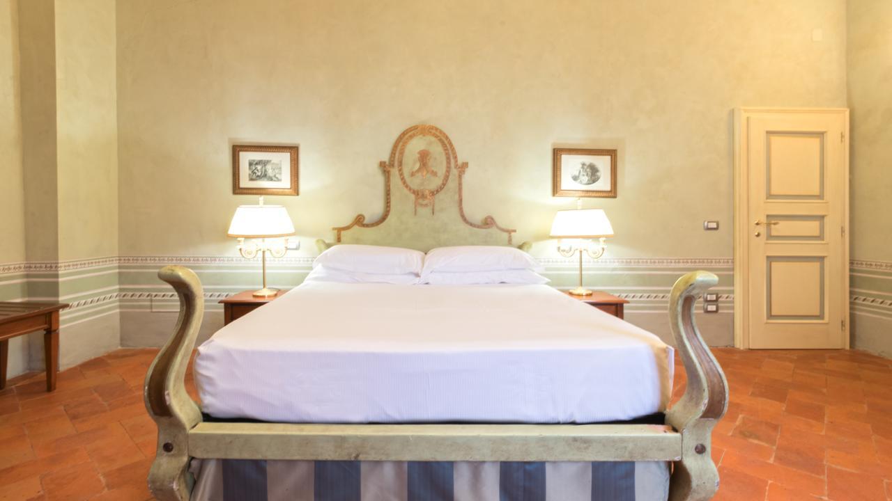 Badia Di Campoleone Villa Arezzo Bilik gambar