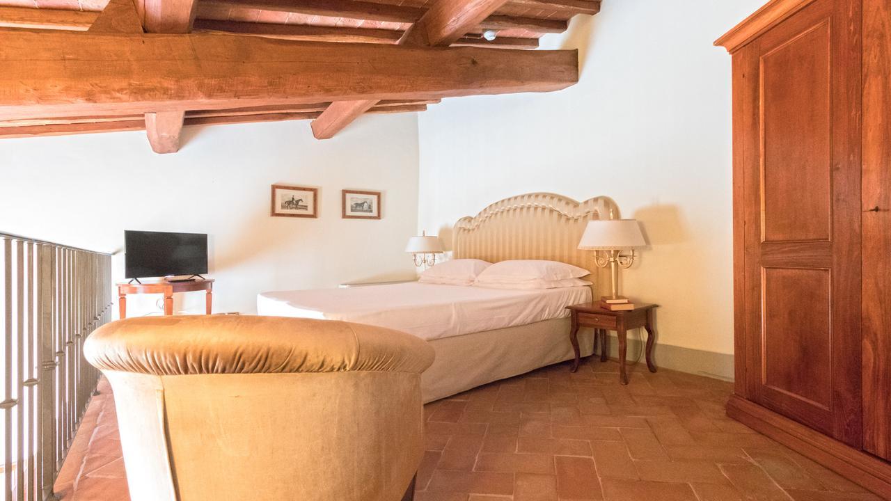 Badia Di Campoleone Villa Arezzo Bilik gambar