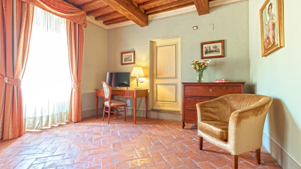 Badia Di Campoleone Villa Arezzo Bilik gambar