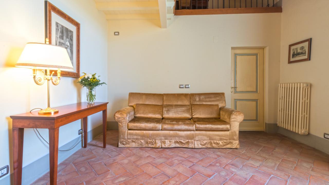 Badia Di Campoleone Villa Arezzo Bilik gambar
